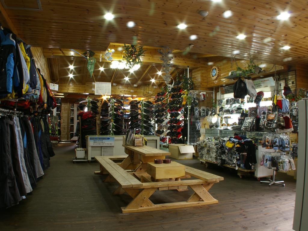 White Cabin Pyeongchang Ngoại thất bức ảnh